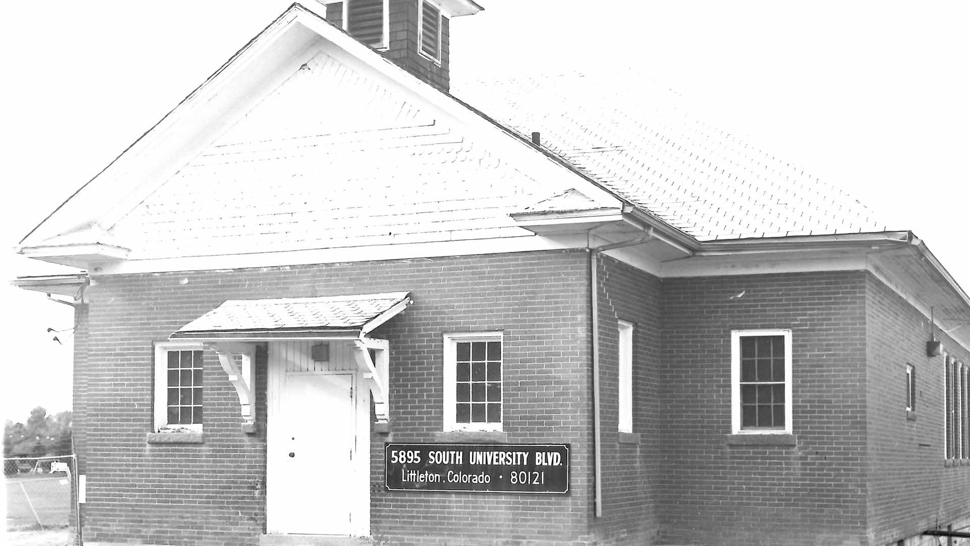 curtis school house mission hills church